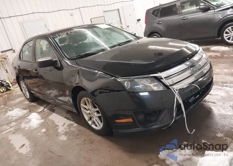 2012 Ford Fusion S from USA, damaged, VIN 3FAHP0GA0CR129301